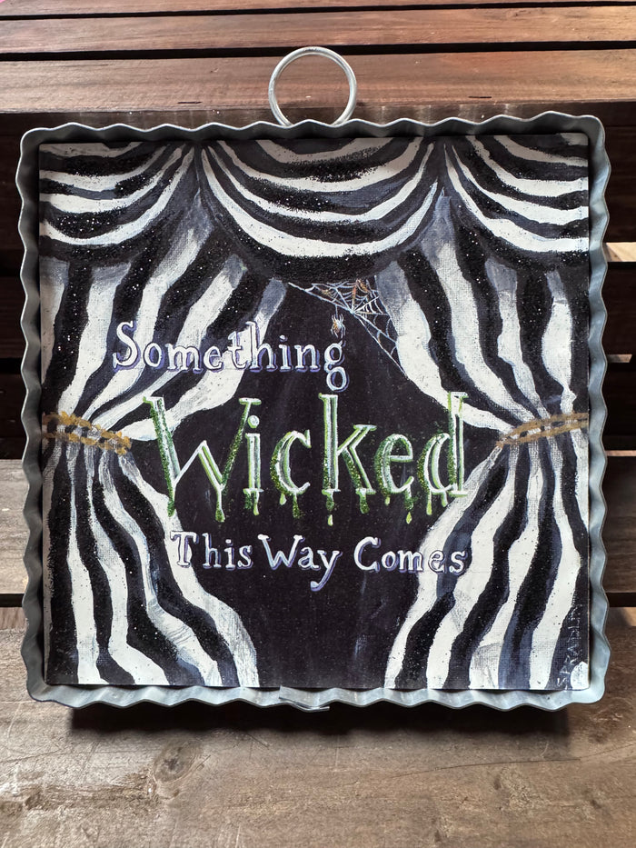 Round Top Collection- "Wicked; Green Glitter" Charm Display