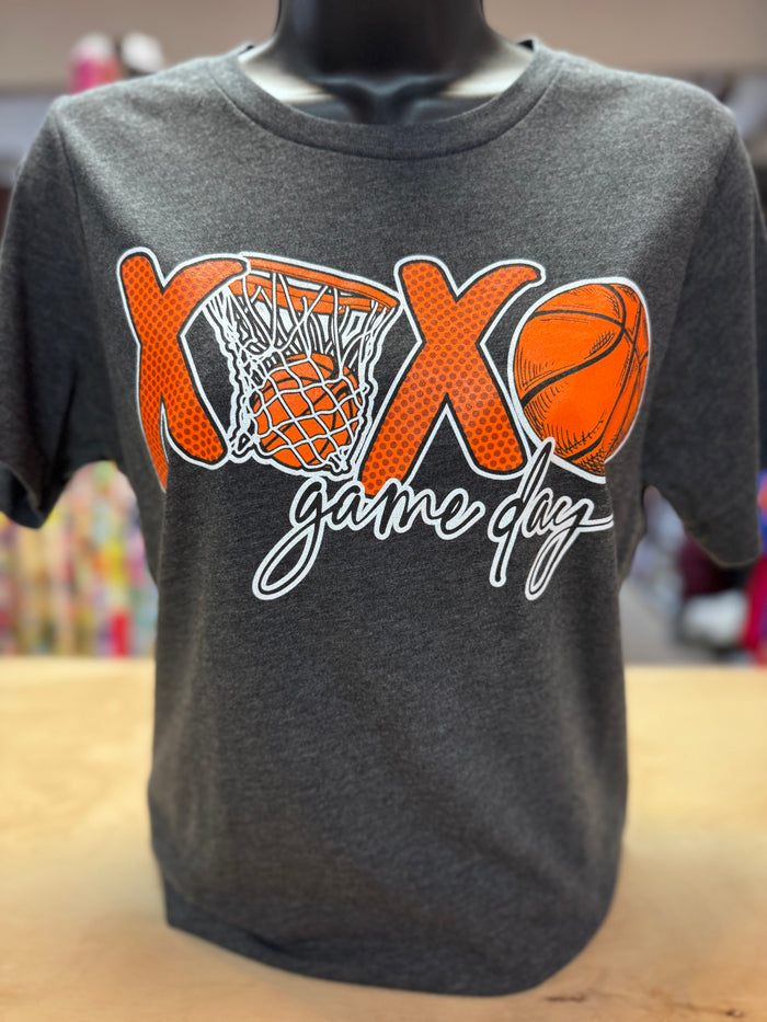 "XOXO Gameday- Basketball" Tee