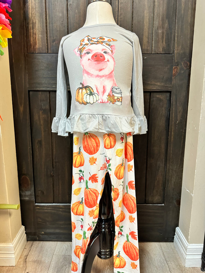 "Pumpkin Bandana Piglet" Top & Pant Set