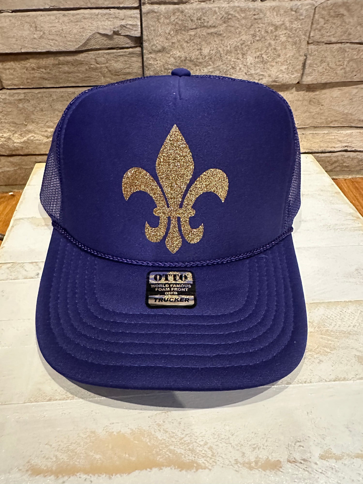 Mardi Gras Purple Beanie with Fleur-de-Lis Design Nicky Bigs Novelties Deluxe Purple Mardi Gras Top Hat Velvet  main image 2