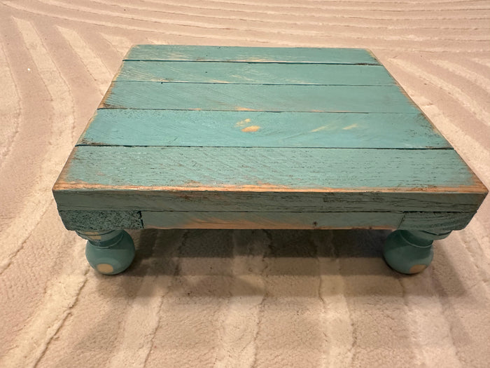 Tabletop Trays- "Turquoise Square" Wood Pedestal