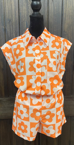 "Orange & White Flower Checkered" Short 2-Piece Set