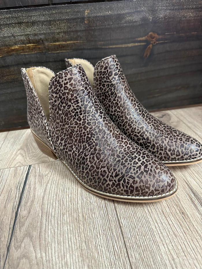 Vanish Booties- Small Leopard