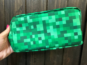 "Bailey" Plain Bag- Green Pixel