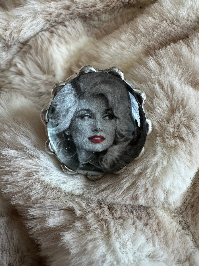 Shania Rings- "Dolly Portrait"