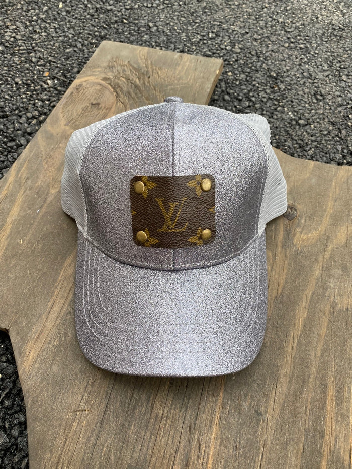 Louis Vuitton Monogram Glitter Beanie w/ Tags - Grey Hats