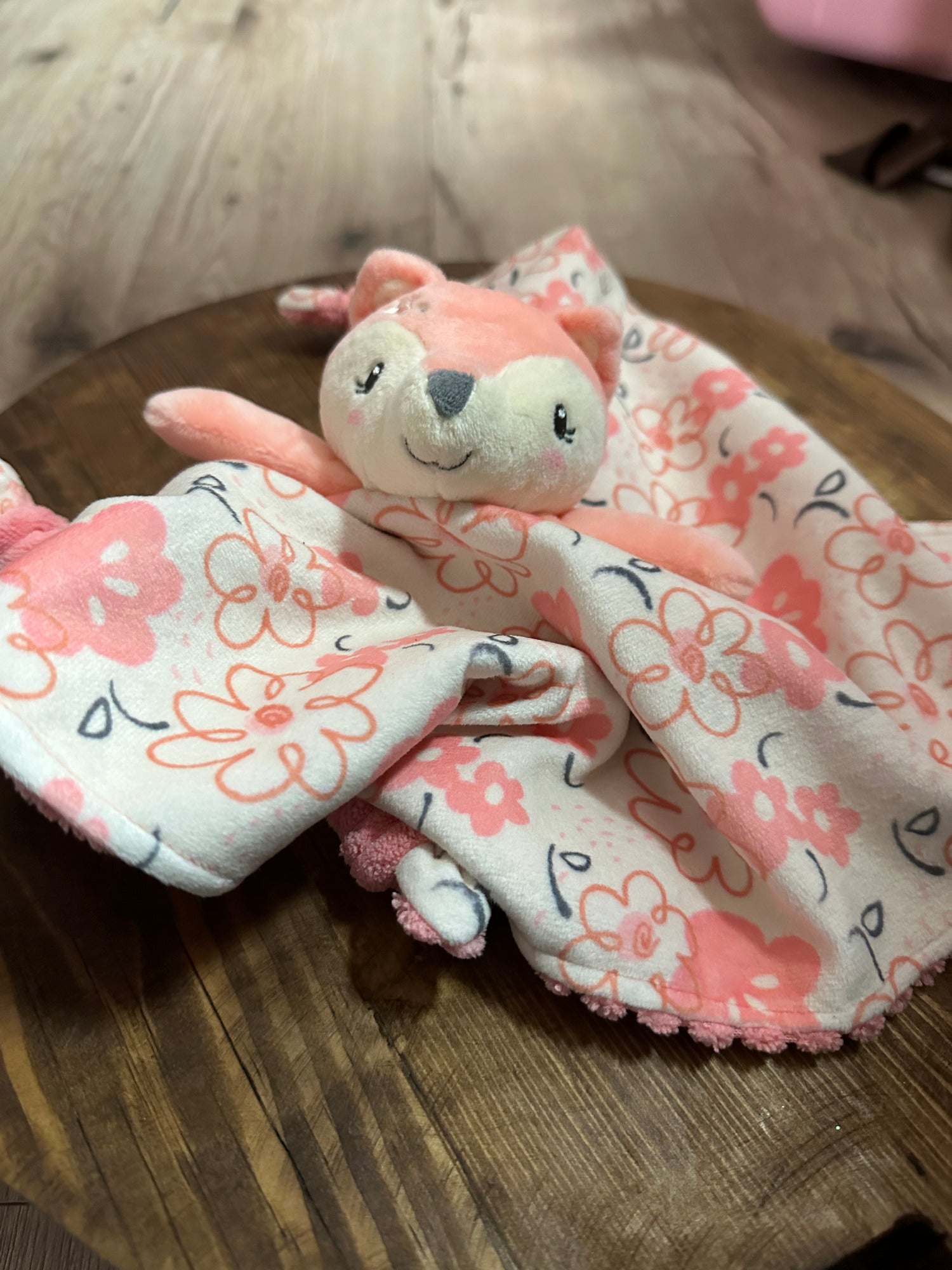 Pink clearance fox blanket