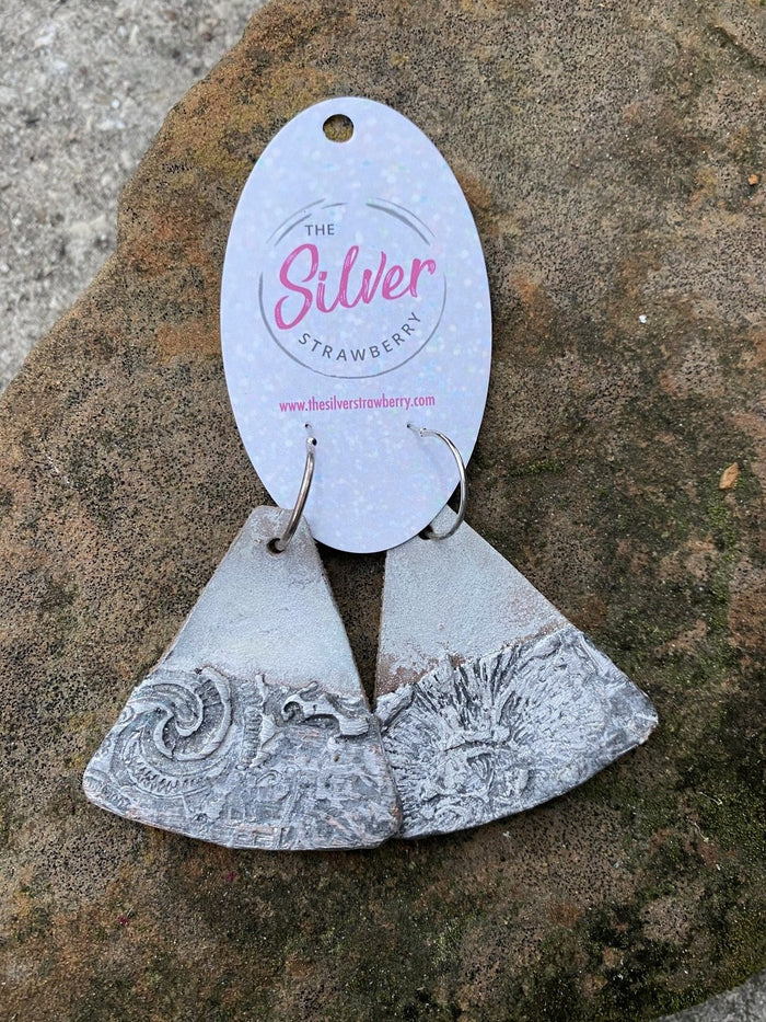 Handmade Honeys- Silver Dipped Triangle Light Earrings