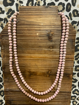 Layla Wood Beaded Necklace- Light Pink