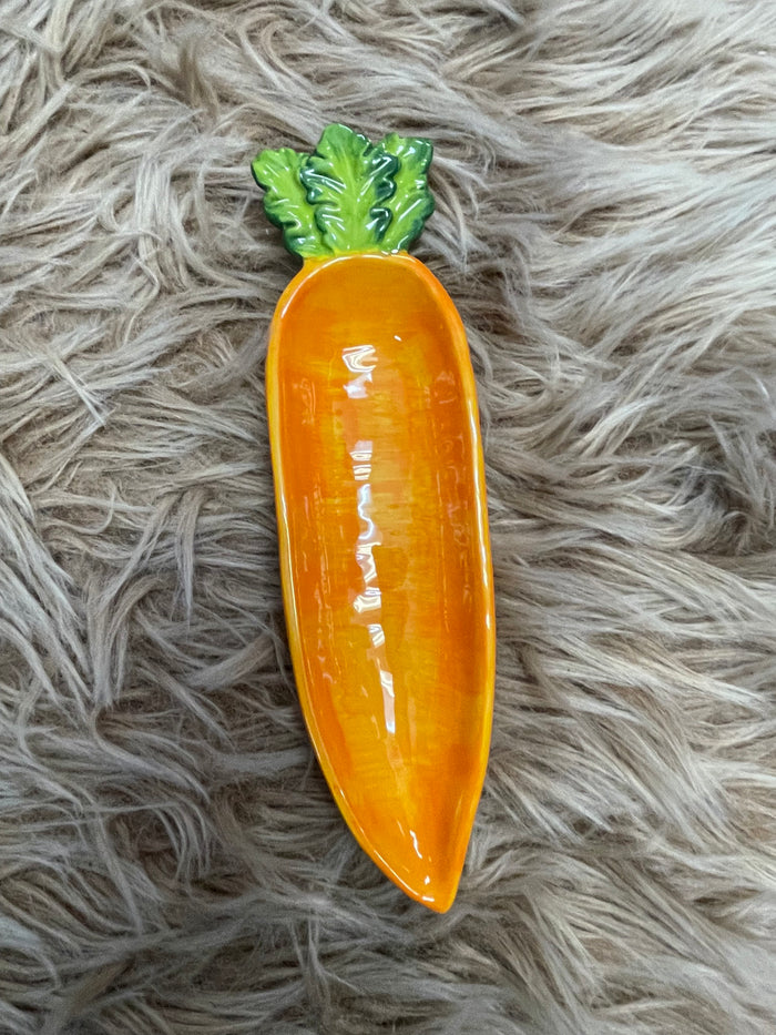 Kitchen Goods- Tidbid Bowl; Carrot