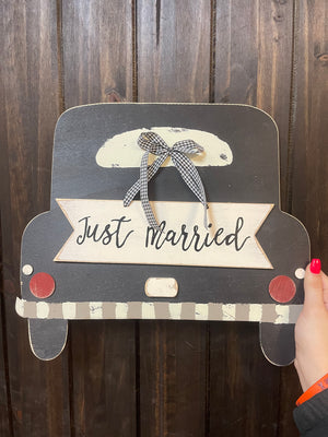 Home Décor RT Toppers- "Just Married"