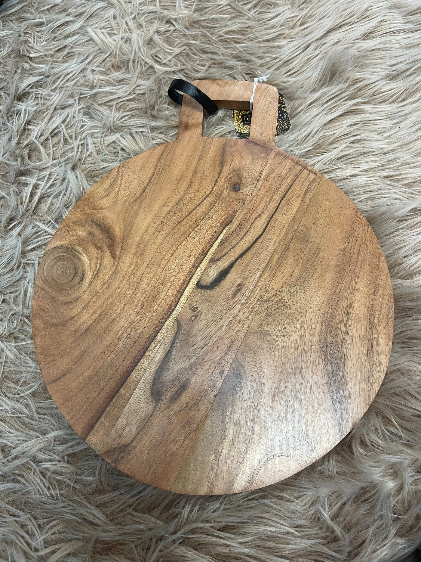 Cutting Board- Round Natural Wood w/ Square Handle (Large)
