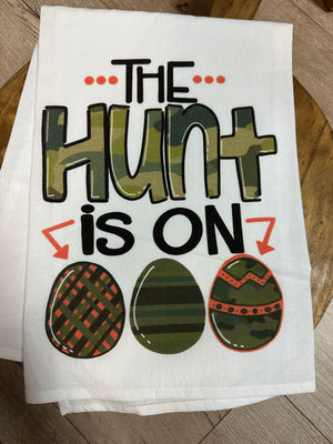 Kitchen Towels- "The Hunt Is On"